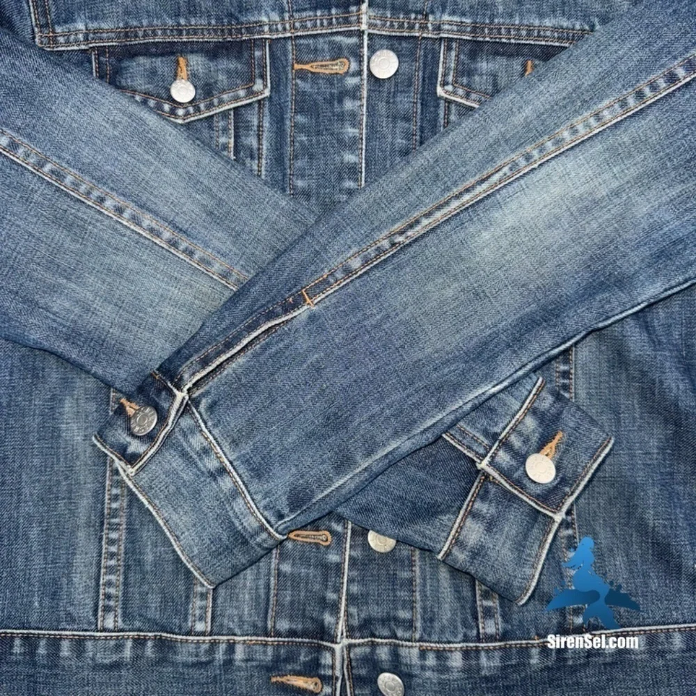 1059 J.Crew Classic Denim Jacket - S - Blue